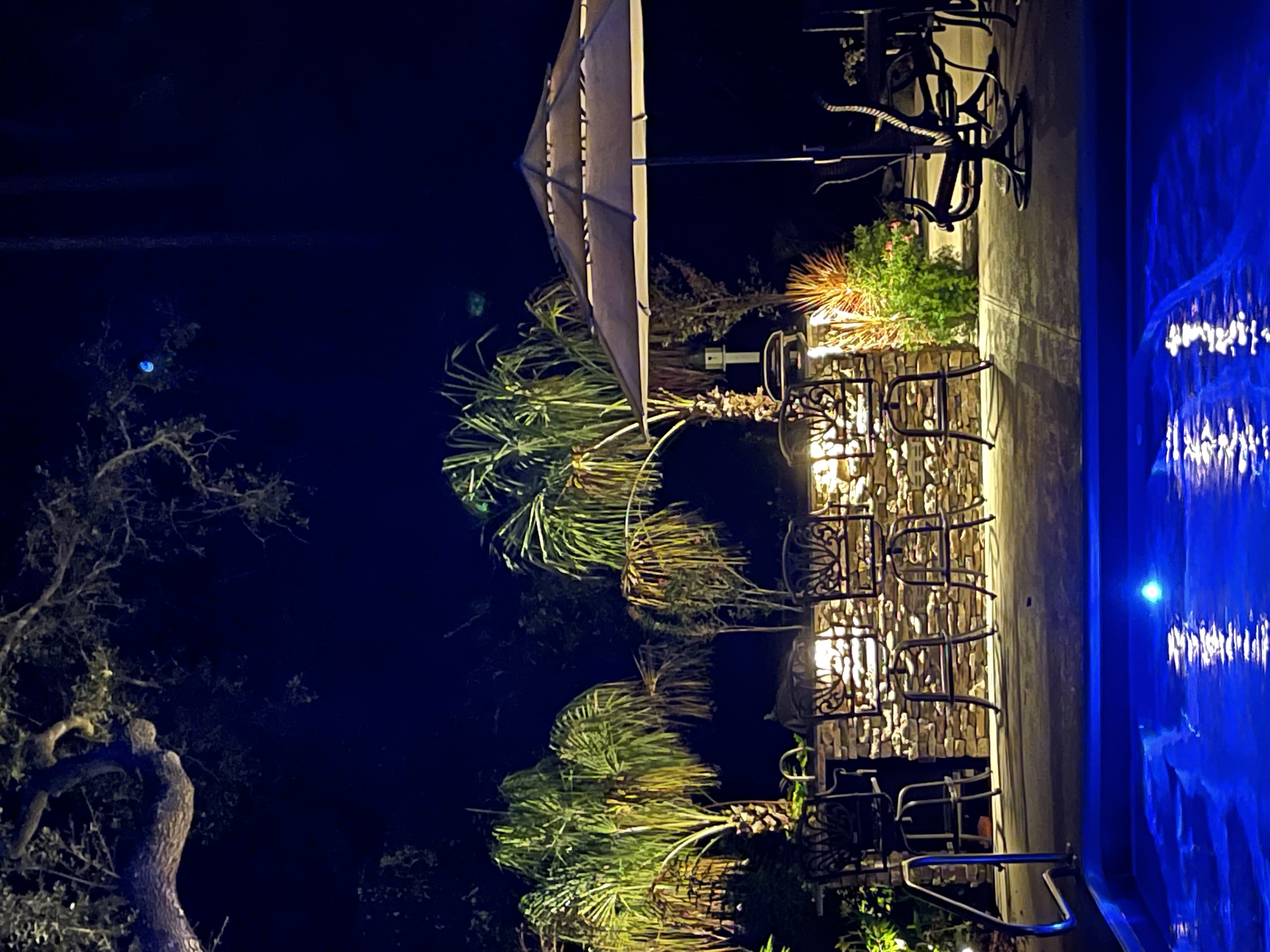 Outdoor Kitchen & Poolside Lighting